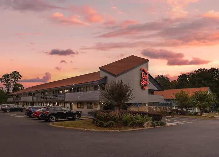 Red Roof Inn